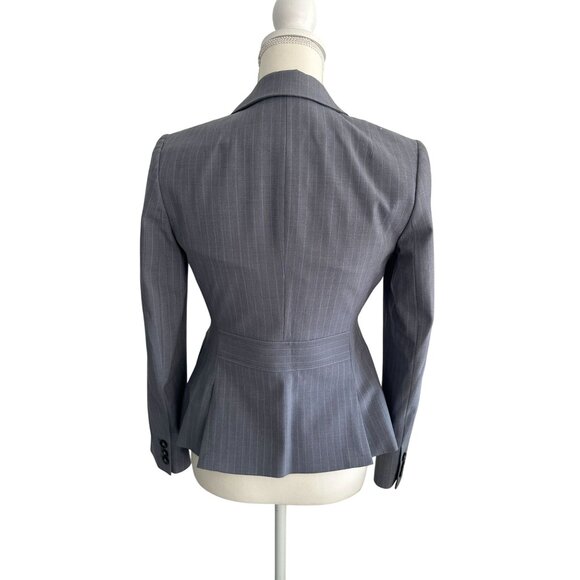 BANANA REPUBLIC Gray Pinstriped Blazer Jacket Size 2P - Picture 5 of 7